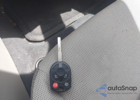 2013 Ford Focus Se z USA, uszkodzony, nr VIN 1FADP3K20DL155882